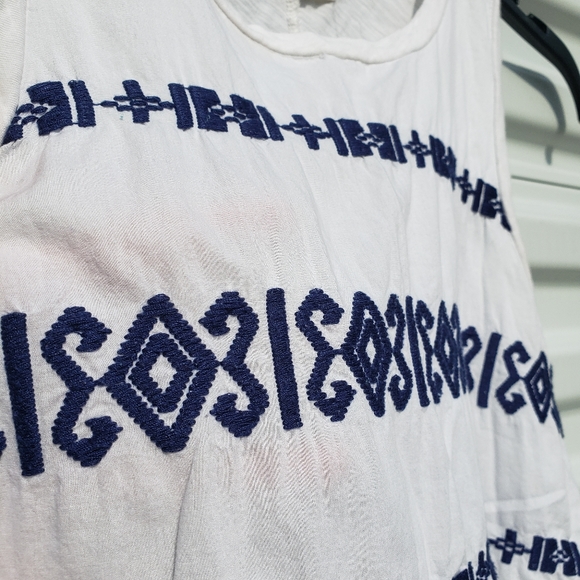 Madewell blue and white embroidered tank top - Picture 2 of 6
